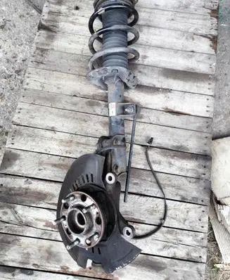KIA Sorento Front shock absorber/damper