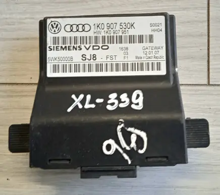 Skoda Octavia Mk2 (1Z) Gateway control module 1K0907530K 5WK50000B 1K0907951