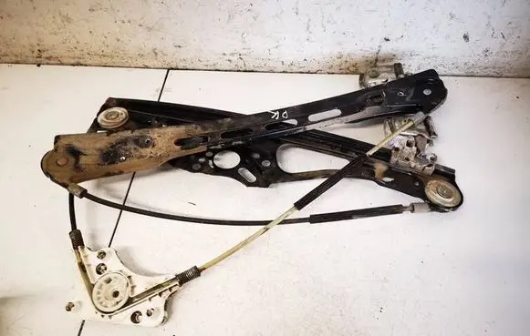 Mercedes-Benz E W211 Sliding door window regulator with motor A2117200146