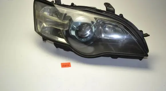 Subaru Legacy Headlight/headlamp 12211