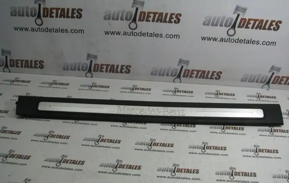 Mercedes-Benz A W169 Front sill trim cover A1696800074