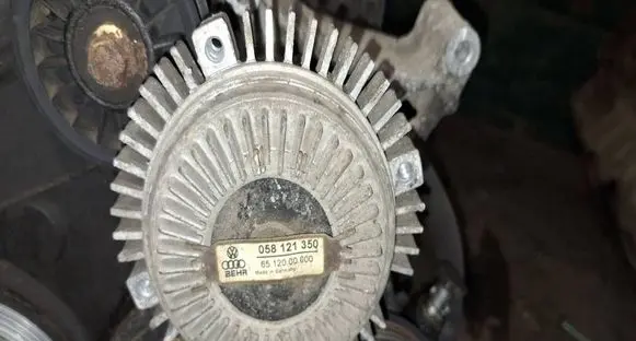 Audi A6 S6 C5 4B Viscous fan clutch 058121350