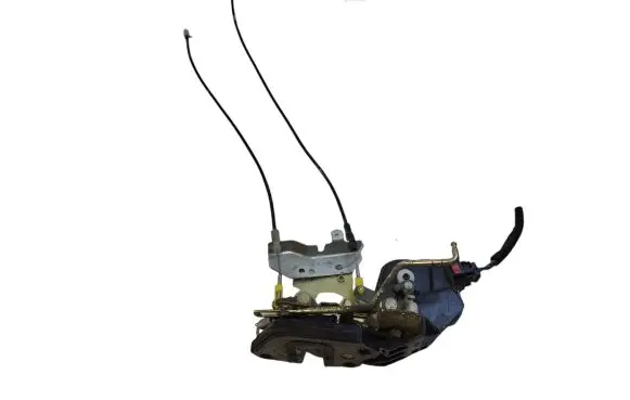Hyundai Trajet Front door lock