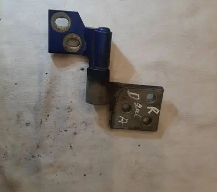 Citroen Berlingo Rear door lower hinge