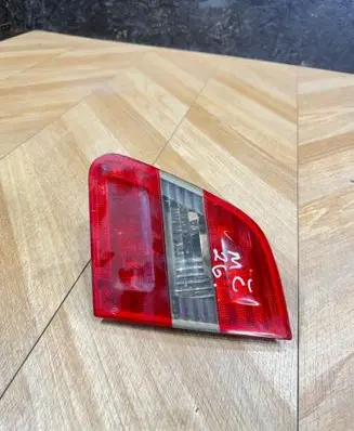 Mercedes-Benz B W245 Tailgate rear/tail lights A1698201664