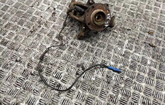 Citroen DS3 Front wheel hub