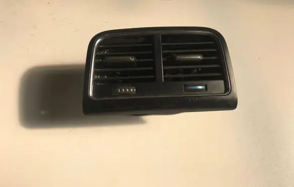 Audi A4 S4 B8 8K Rear air vent grill 8K0819203D 8K0819203