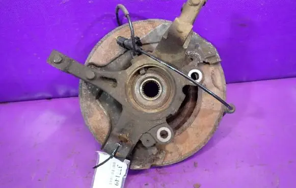 Fiat Fiorino Front wheel hub spindle knuckle