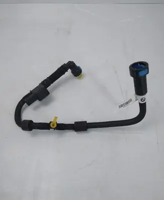 BMW 7 G11 G12 Fuel pressure sensor 8598158