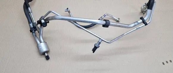 Peugeot 3008 I Air conditioning (A/C) pipe/hose 9684368380