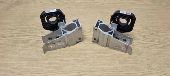 BMW 3 G20 G21 Radiator support slam panel bracket 9895624