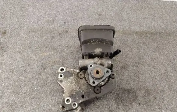 BMW X5 E53 Power steering pump 7691032112 2249949 7692974610
