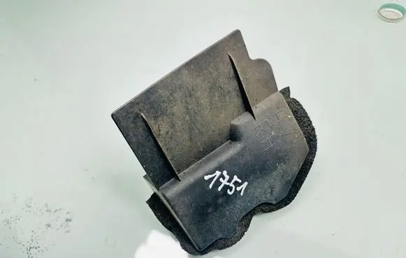 Toyota Auris E180 Other exterior part 5329502020 0302