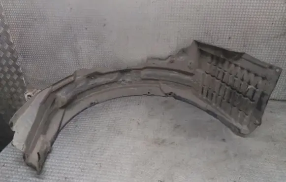 Mitsubishi Lancer VIII Front wheel arch liner splash guards
