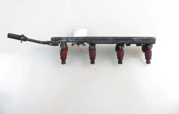 Fuel main line pipe