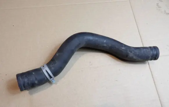 Ford Fiesta Engine coolant pipe/hose 20B44B