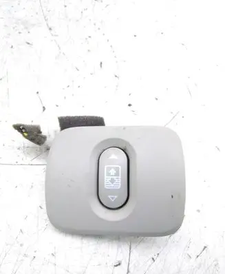 Nissan Qashqai+2 Sunroof switch 