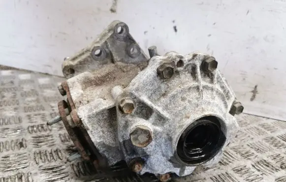 Toyota RAV 4 (XA40) Gearbox transfer box case 1W177TMC W72