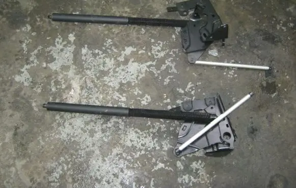 Audi A7 S7 4G Tailgate/trunk/boot hinge 4G8827857B