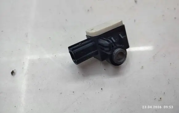 Volvo XC60 Airbag deployment crash/impact sensor 31334336