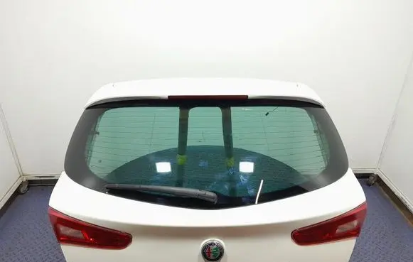 Alfa Romeo Giulietta Tailgate/trunk/boot lid