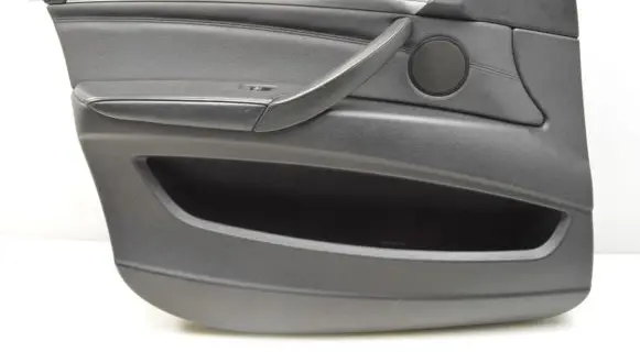 BMW X6 E71 Front door card panel trim 70W3007