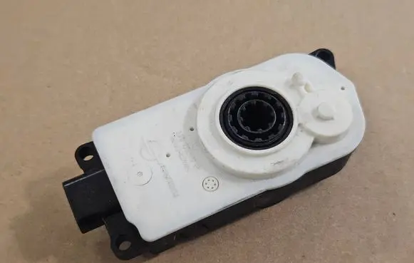 BMW X5 G05 Radiator active air flap actuator 9881646 5811R1001 23179P04509