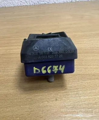 Mercedes-Benz E W212 Alarm system siren A0038207726 D6674