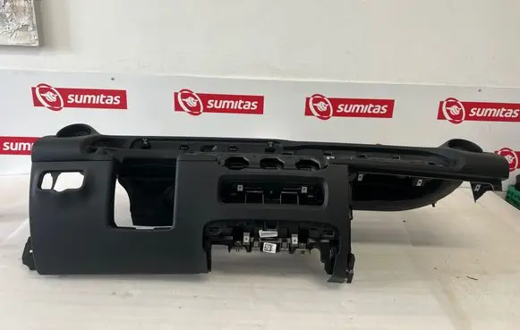 Mercedes-Benz GLA H247 Dashboard A2476807500 20250129 1PFX247P