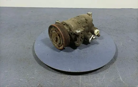 Volkswagen Caddy Air conditioning (A/C) compressor (pump) 5Q0820803F