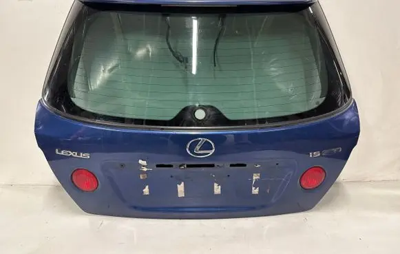 Lexus IS 200-300 Tailgate/trunk/boot lid 6810553081 6810553071 6810553080