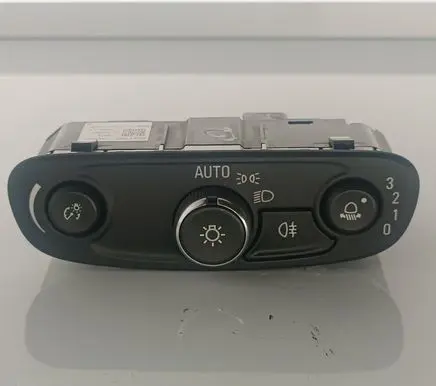 Opel Insignia B Light switch 39121796