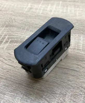 Mazda 5 Electric window control switch CC5166380A