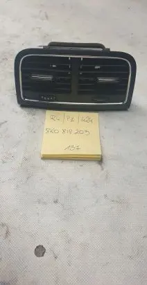 Audi A4 S4 B8 8K Rear air vent grill 8K0819203