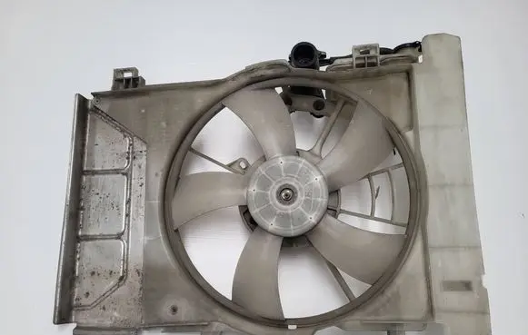 Toyota Yaris Electric radiator cooling fan MF4220007820 1680008260