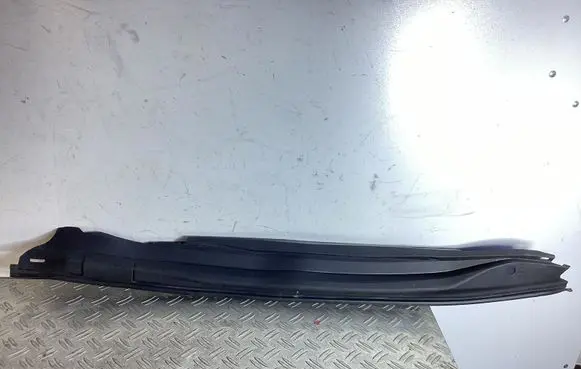 Lexus GS 250 350 300H 450H Fender end trim 5380530190 5382530150