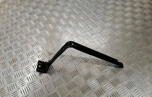 Battery bracket