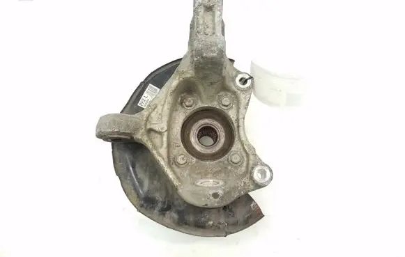 Toyota Prius (XW30) Front wheel hub
