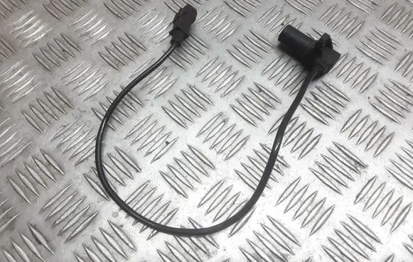 Toyota Avensis T250 Crankshaft position sensor 0281002138