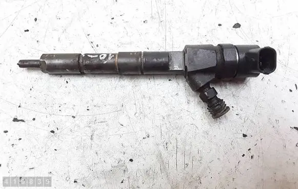 Opel Insignia A Fuel injector 0445110328