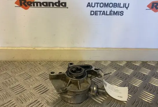 Volkswagen New Beetle Vacuum pump WW0033145101B