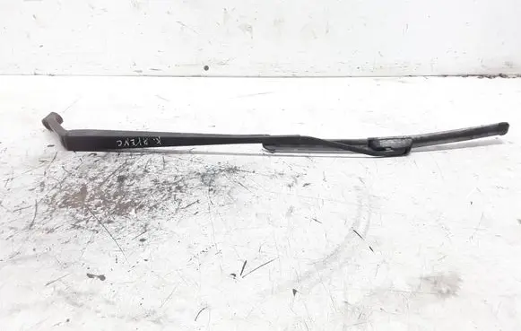 Toyota Avensis T250 Windshield/front glass wiper blade 