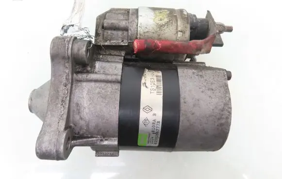 Renault Scenic II - Grand scenic II Starter motor TS10E3 8200266777B