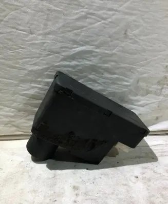 Audi A4 S4 B5 8D Central locking vacuum pump 4A0862257j