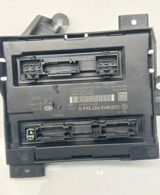 Audi A4 S4 B8 8K Comfort/convenience module 8K0907064N 00002001