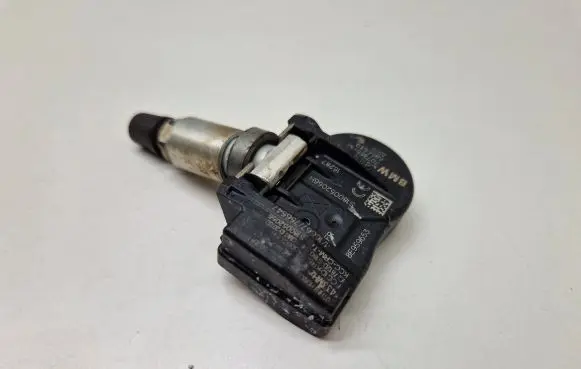BMW 4 F32 F33 Tire pressure sensor 6855539