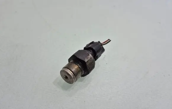 Mazda 6 Fuel pressure sensor 