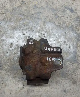 Ford Maverick Engine mount bracket