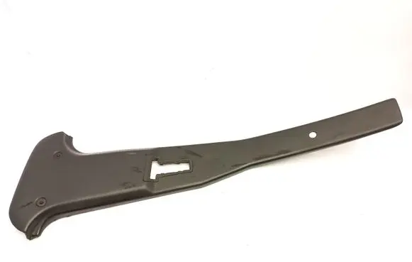 (B) pillar trim (bottom)