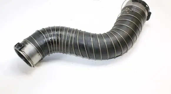 BMW 4 F32 F33 Intercooler hose/pipe 8573762